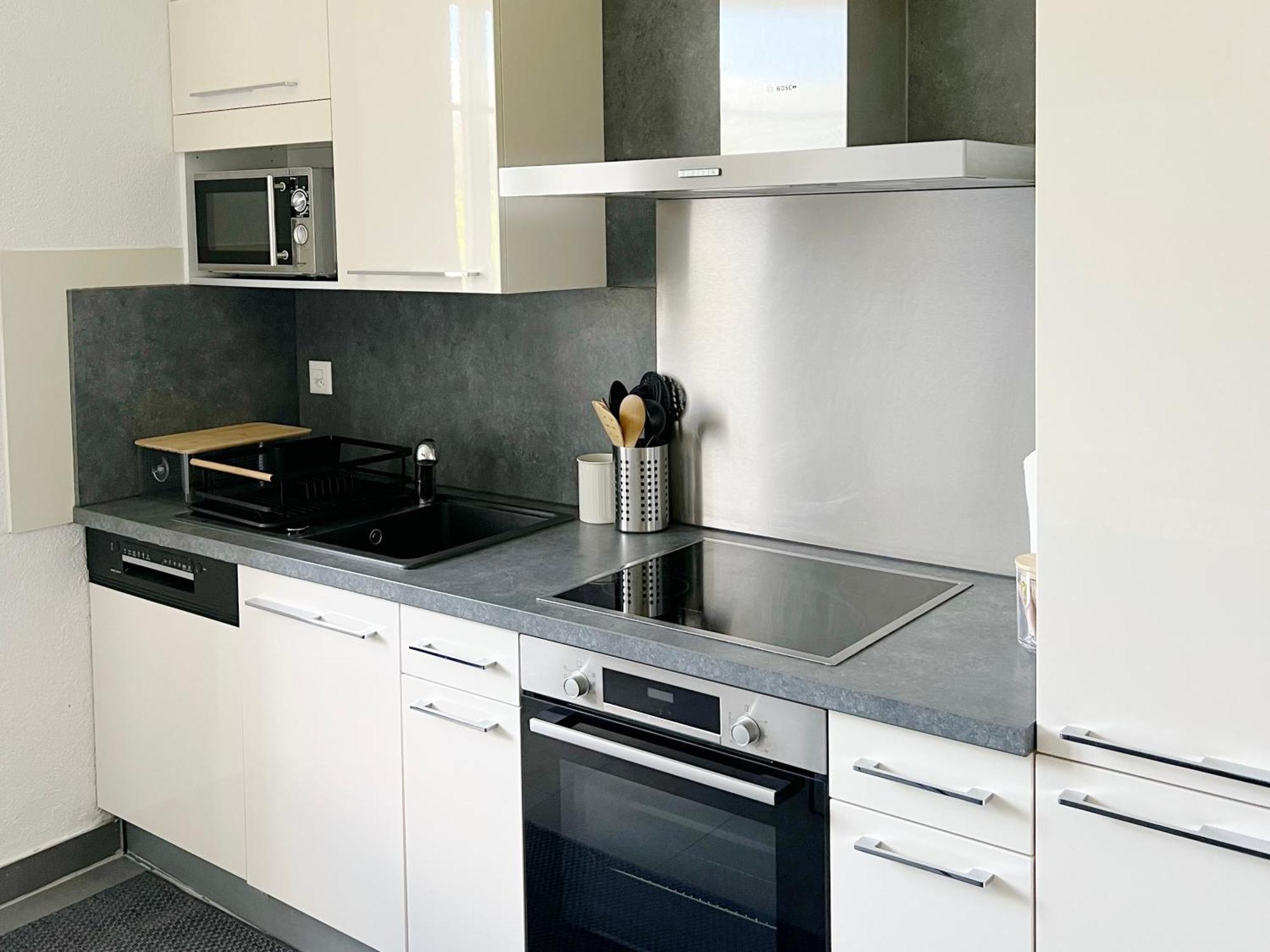 Montreux Riviera Suite Waterfront 3 Bedrooms Private Parking 外观 照片